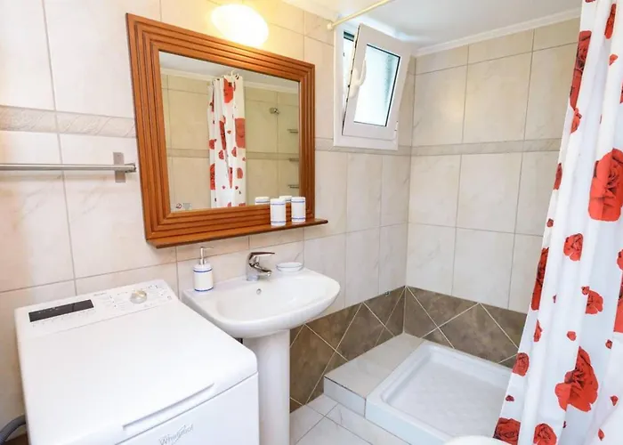 Seaside 2br * Agia Efimia