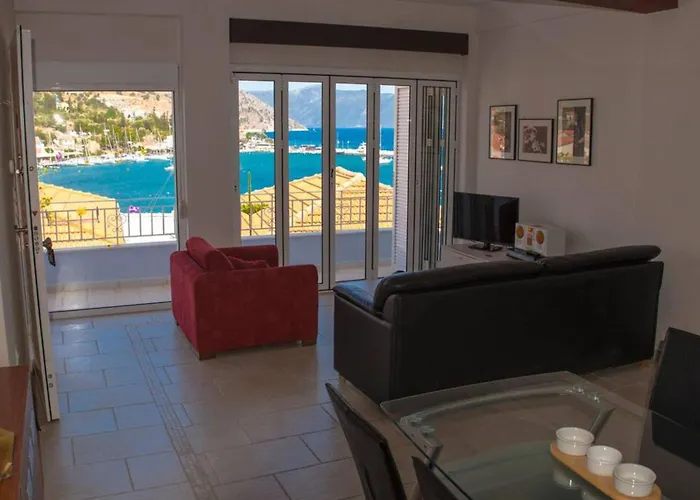 Seaside 2br * Agia Efimia